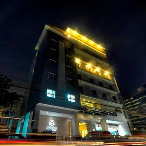 Zerenity Hotel & Suites